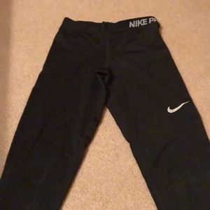 Black Nike athletic leggings size small